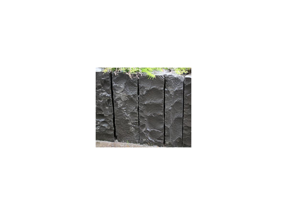 Basalt Palisaden anthrazit - gespalten + gespitzt