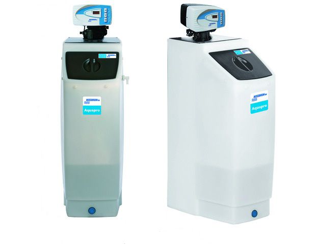 Wasserenthärter Compact Nussbaum - Betriebsdruck min. 3 bar-max 6 bar 25°C