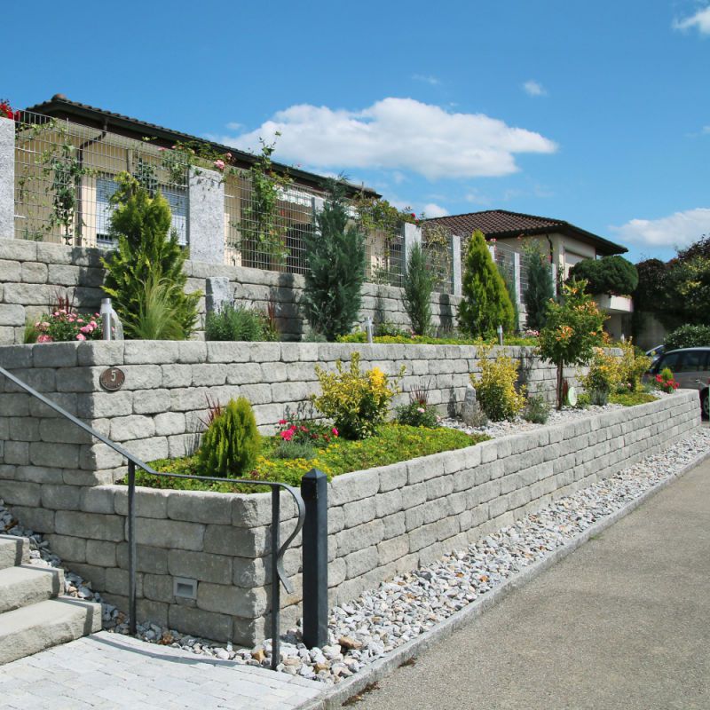 Mauerstein SANTURO