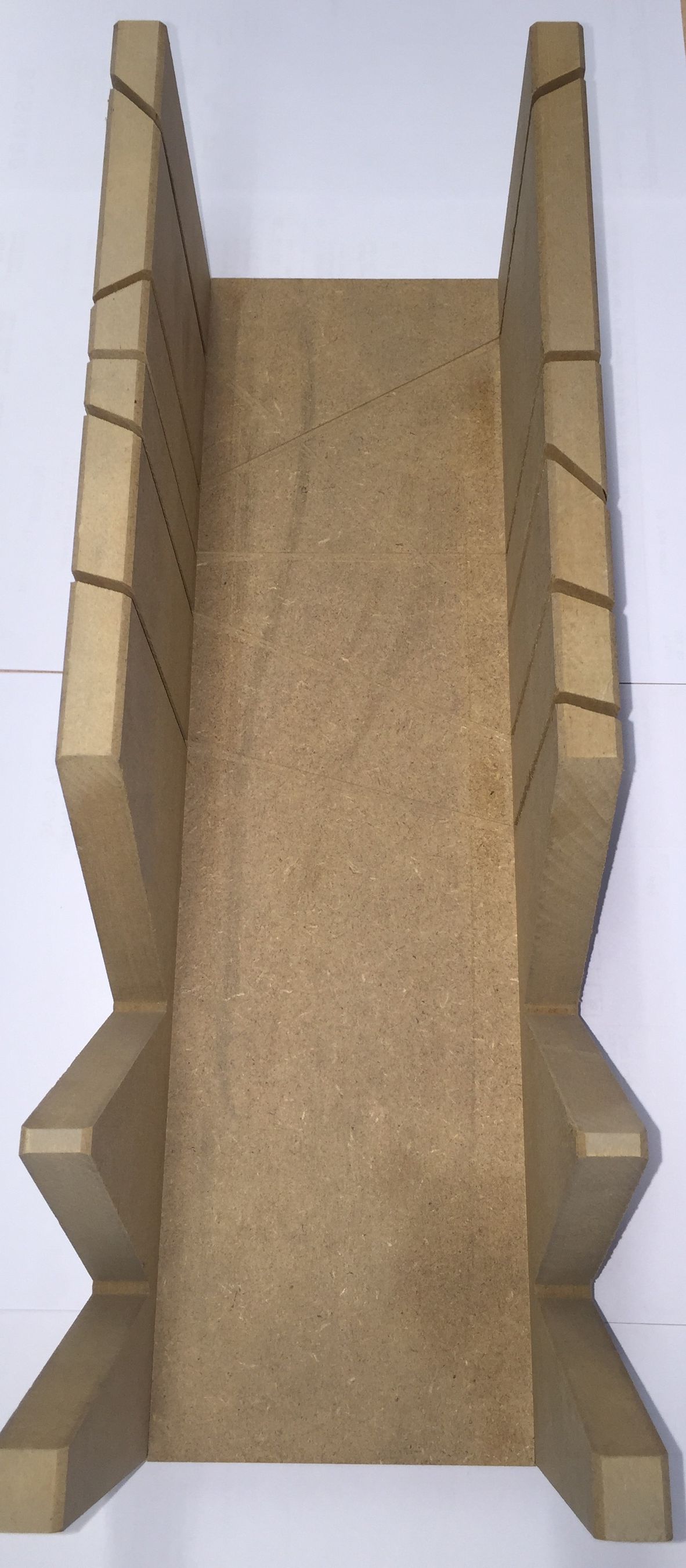 Isolations-Lehre aus Holz